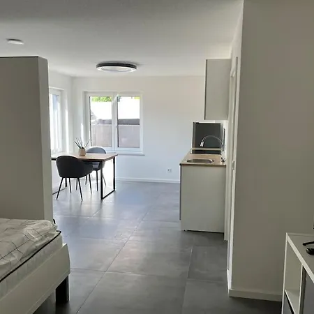 Schoenes 1 * Huefingen